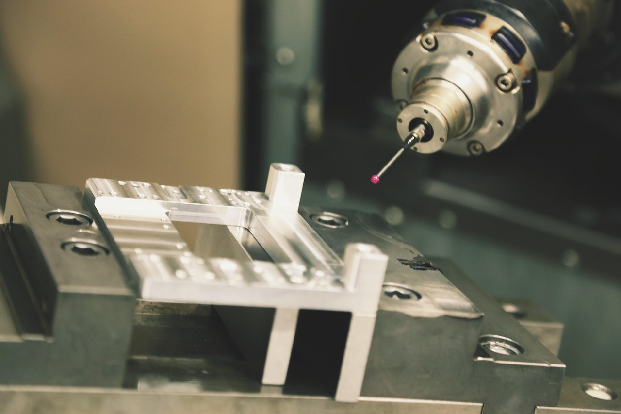 From milling to turning, discover the top types of CNC machine used to manufacture reliable custom machined parts across industries.